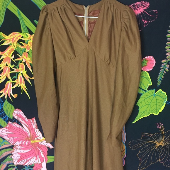 VINTAGE 1970s HAND SEWN LONG SLEEVE MAXI DRESS - Picture 3 of 6